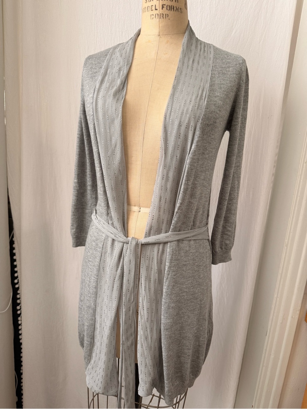 Armani Collezioni, Superfine Wool Robe, Bejeweled Silk Georgette Tie sz 42